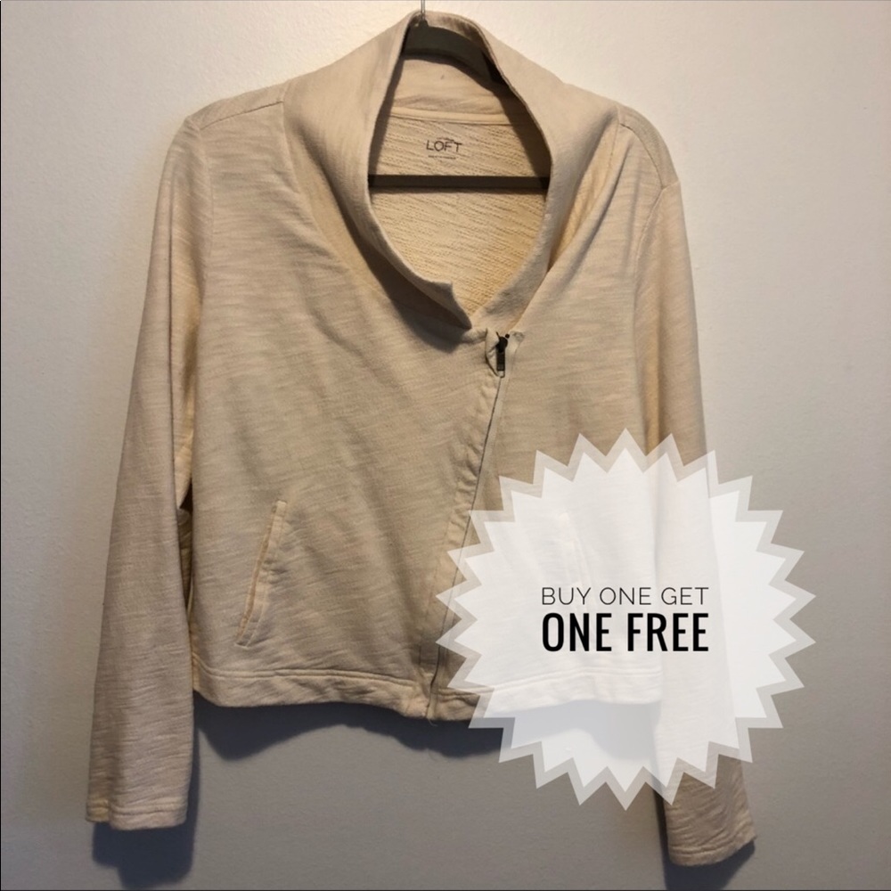 🚨LAST CHANCE Loft moto style knit jacket